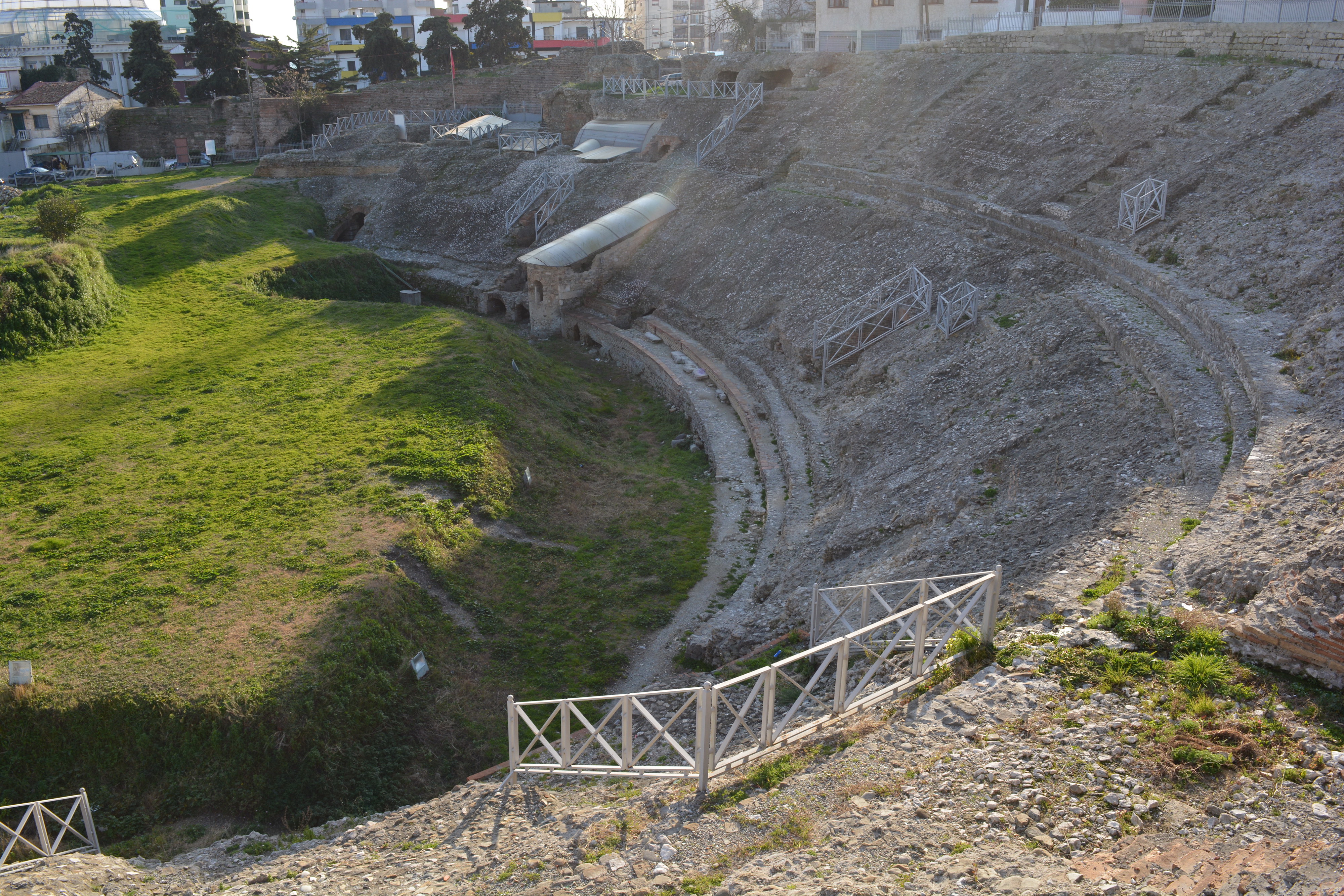 Roman Amphitheatre - for about 20'000 people